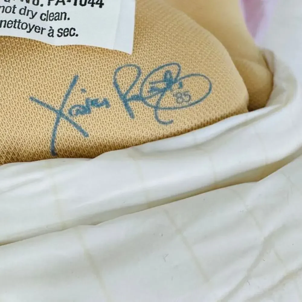 VTG 1985 Coleco Cabbage Patch Kid Preemie Doll Signed Xavier Roberts '85 on butt